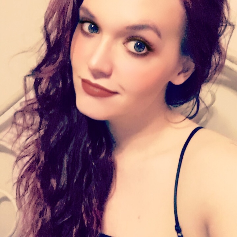 Meet your Posher, Cassie